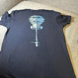 shawn Mendes illuminate concert tour black tshirt size small short sleeve